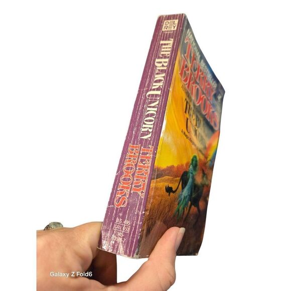 The black Unicorn by Terry Brooks - and Del ray book - isbn 0345335287 - Picture 5 of 6